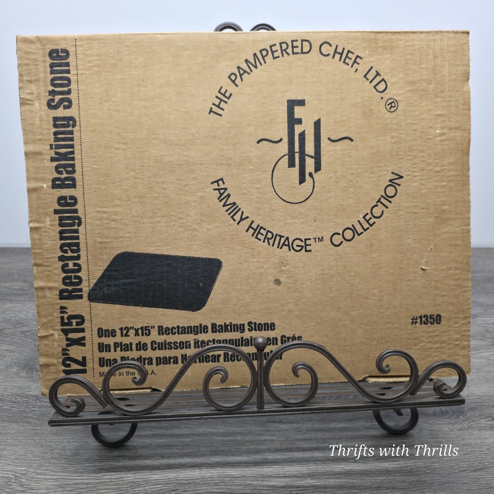 New Pampered Chef 12"x15" Rectangle Baking Stone #1350 - Family Heritage